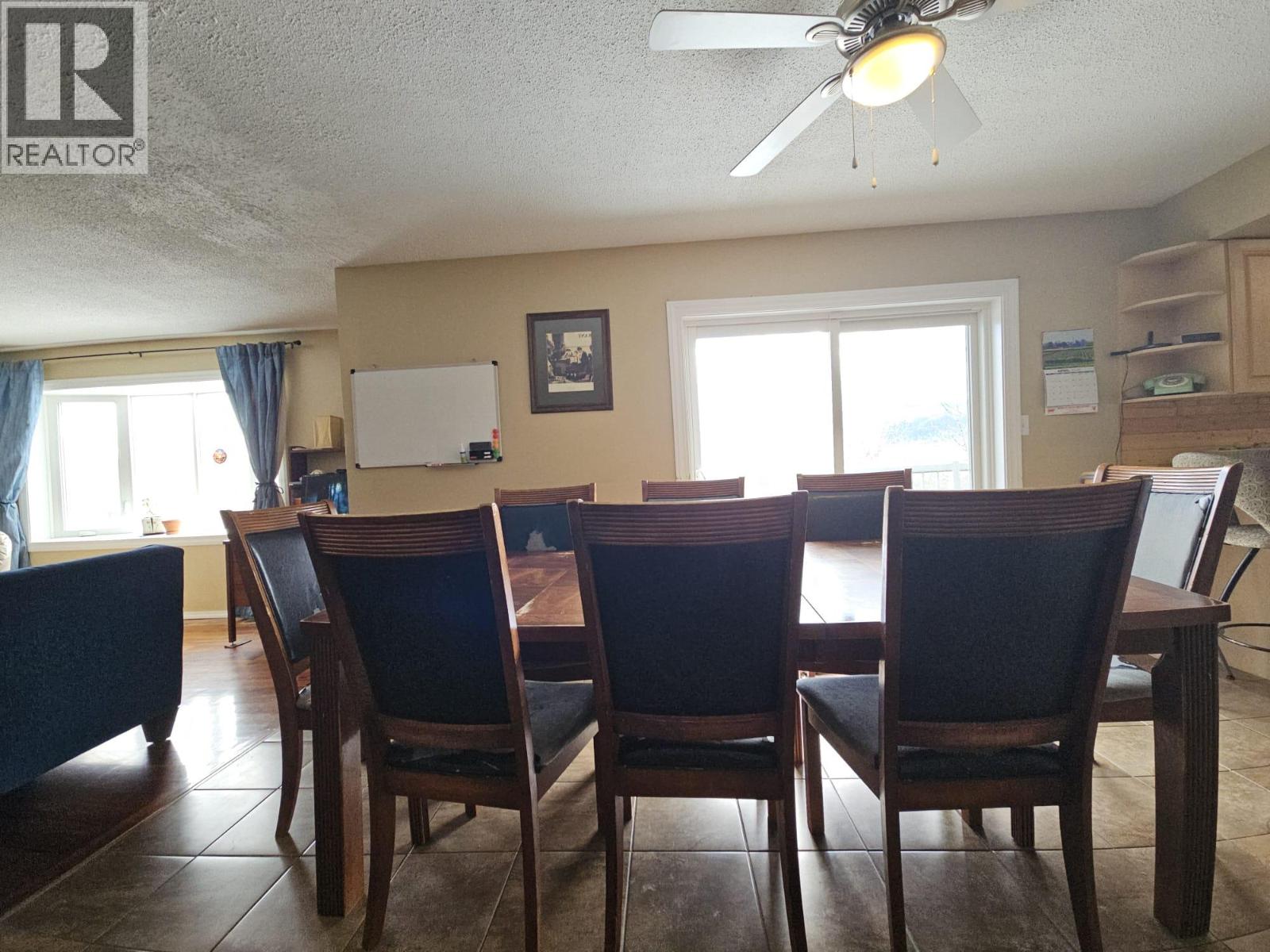 6128 Kurjata Road, Chetwynd, British Columbia  V0C 1J0 - Photo 10 - 10381497