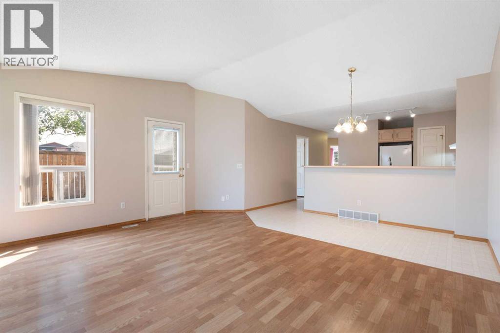 77 Tararidge Circle Ne, Calgary, Alberta  T3J 3W4 - Photo 4 - A2334497
