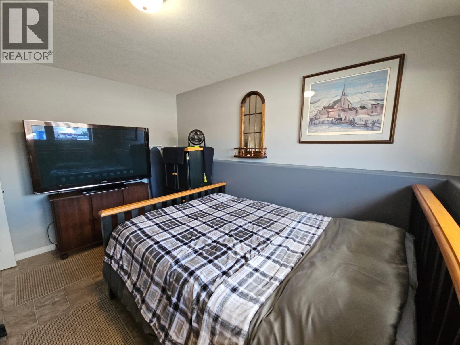 84 Wolverine Avenue, Tumbler Ridge, British Columbia  V0C 2W0 - Photo 58 - 10393144