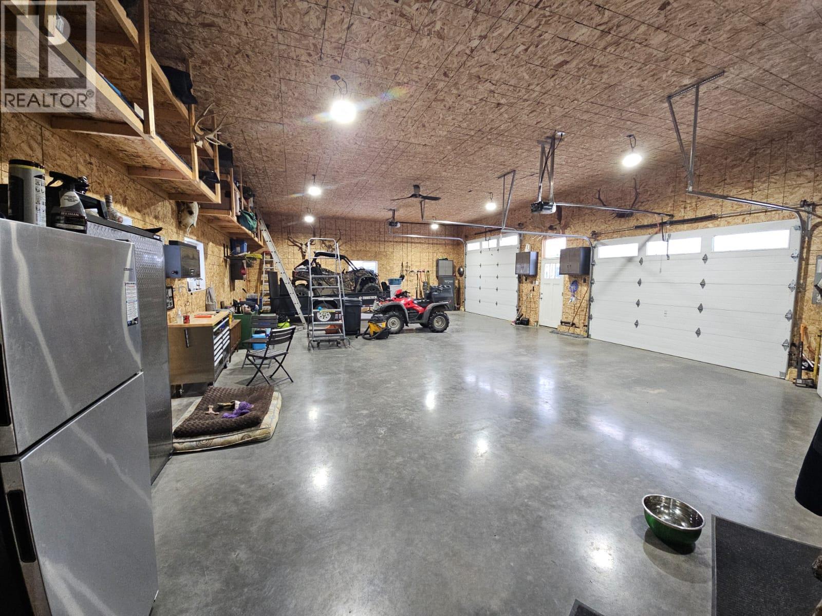 84 Wolverine Avenue, Tumbler Ridge, British Columbia  V0C 2W0 - Photo 65 - 10393144