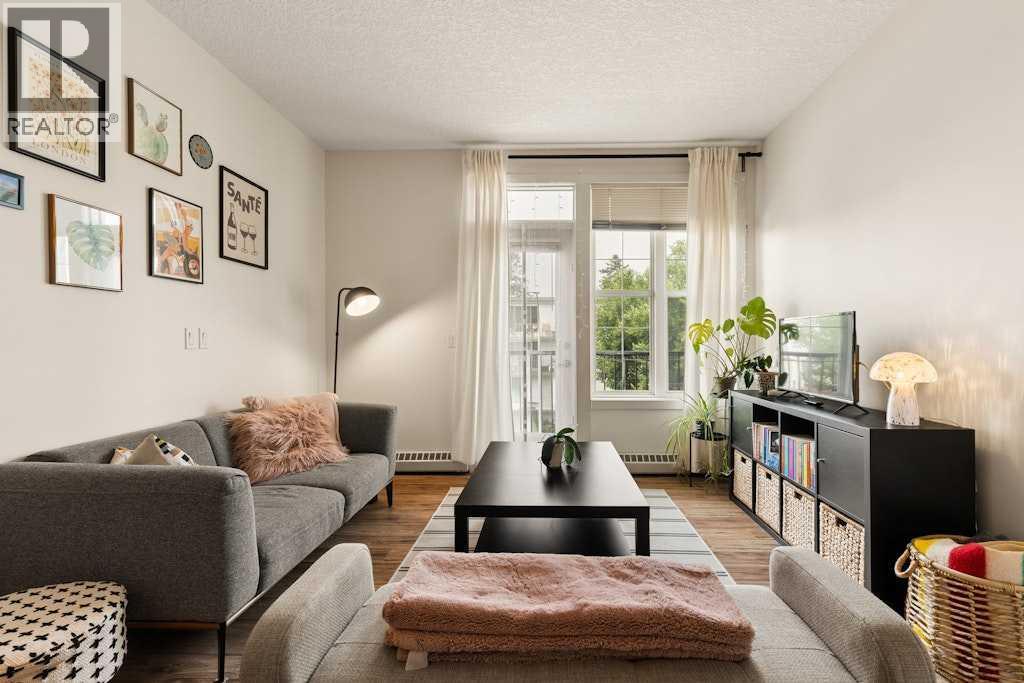 313, 208 Holy Cross Lane SW, Calgary, Alberta  T2S 3G3 - Photo 2 - A2334565