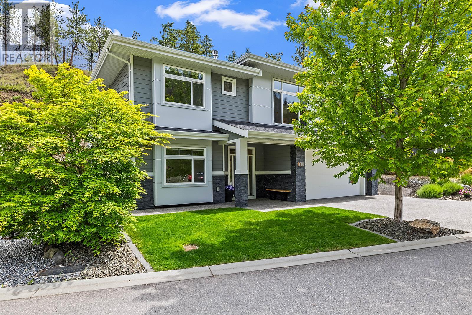 21 Forest Edge Drive, Kelowna, British Columbia