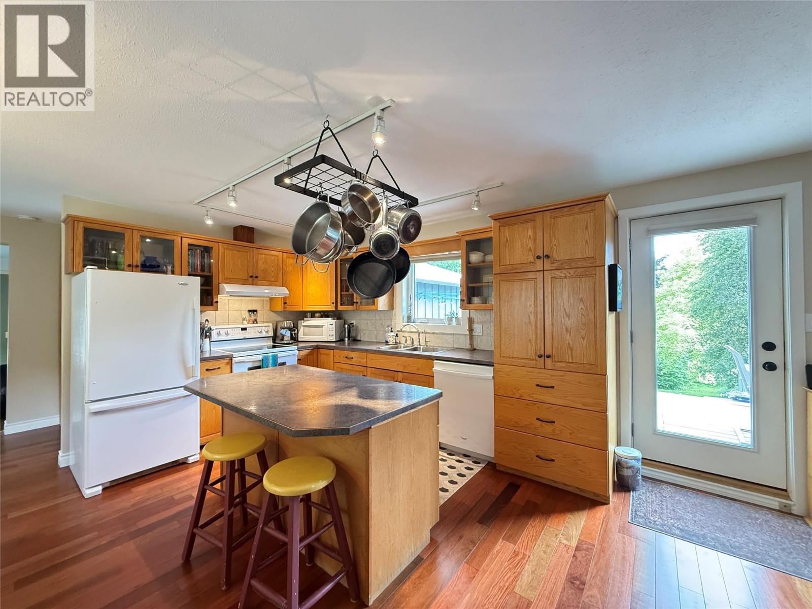 3834 Woodcrest Road, Bonnington, British Columbia V0G 2G3 - Photo 7 - 10397242