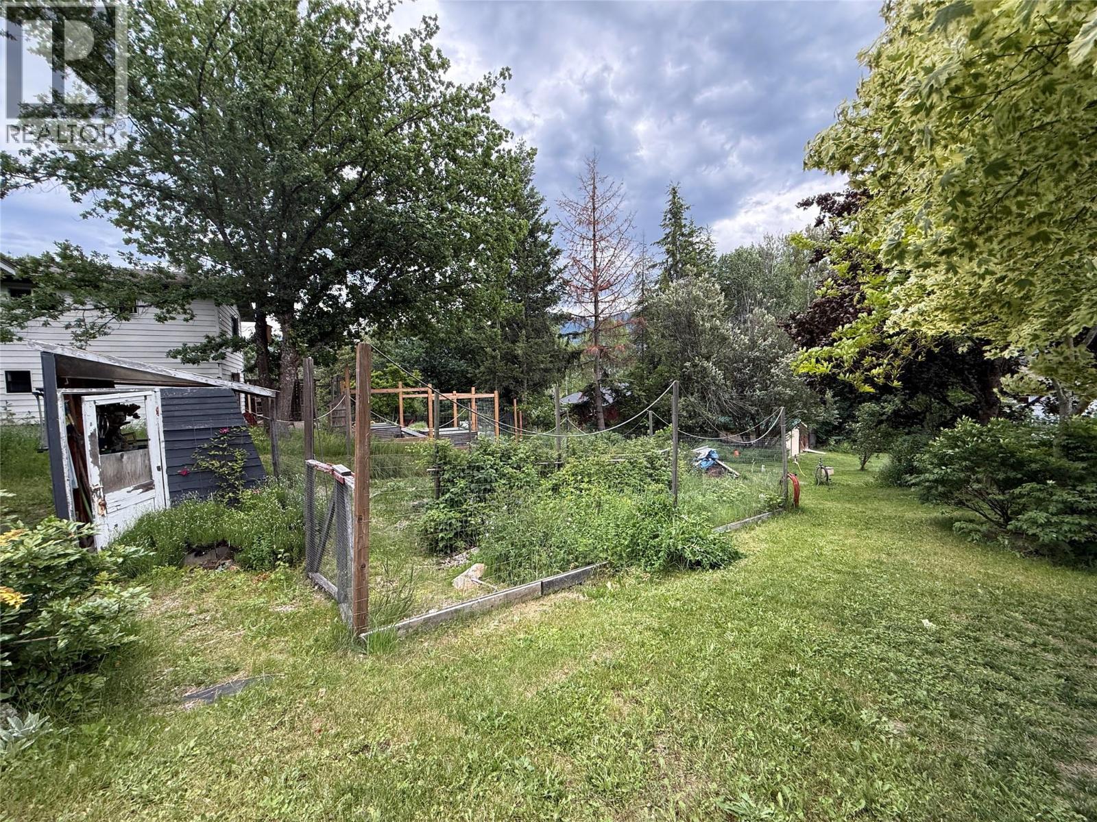 3834 Woodcrest Road, Bonnington, British Columbia V0G 2G3 - Photo 42 - 10397242
