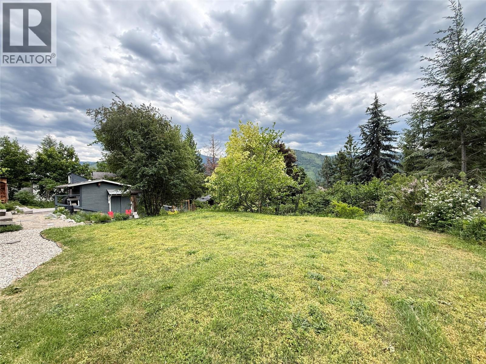 3834 Woodcrest Road, Bonnington, British Columbia V0G 2G3 - Photo 34 - 10397242
