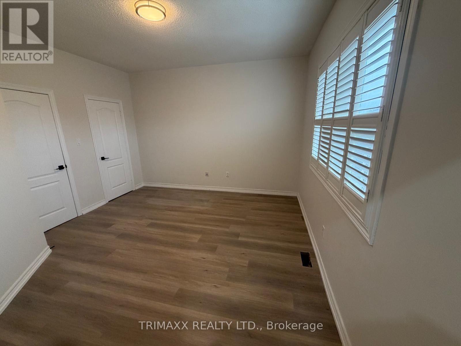 Upper Unit - 8 Ed Quigg Way, Vaughan, Ontario  L4H 2S2 - Photo 8 - N13659716