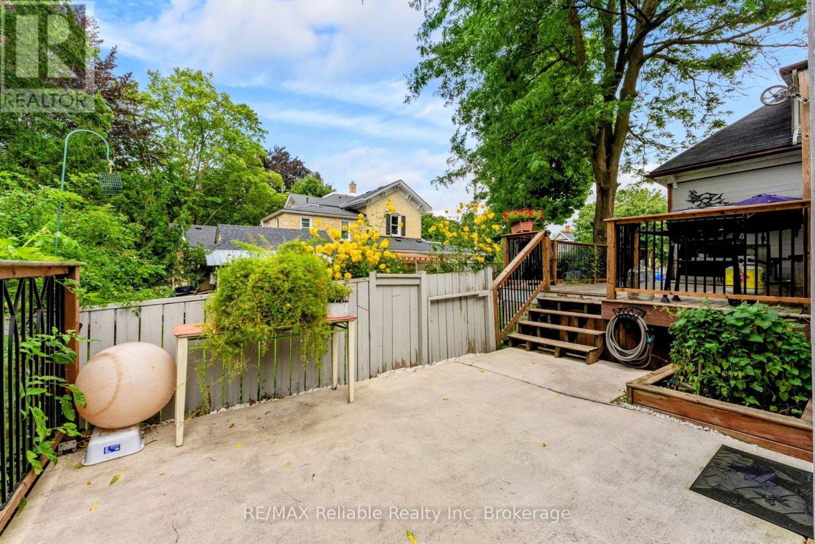 32 Rattenbury Street W, Central Huron, Ontario  N0M 1L0 - Photo 43 - X13118226
