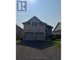 32 MIDDLETON DRIVE, Wasaga Beach, Ontario