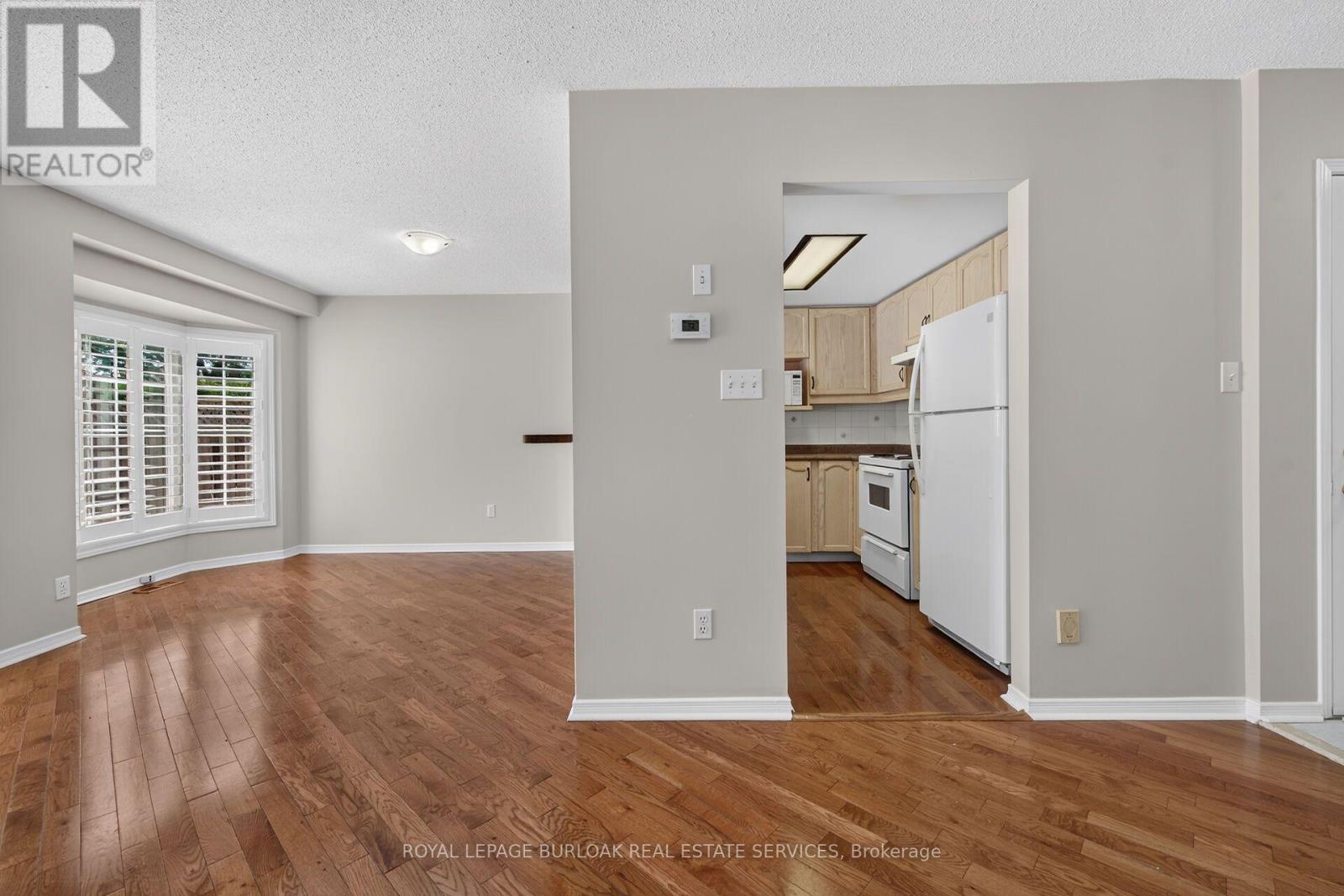 72 - 3333 New Street, Burlington, Ontario  L7N 1N1 - Photo 10 - W13659708