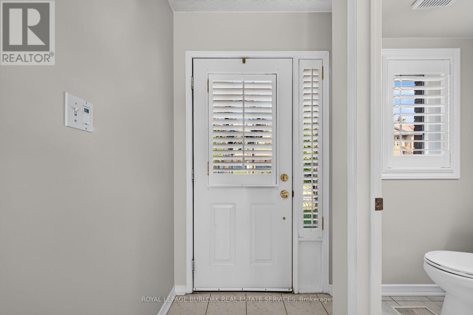 72 - 3333 New Street, Burlington, Ontario  L7N 1N1 - Photo 5 - W13659708