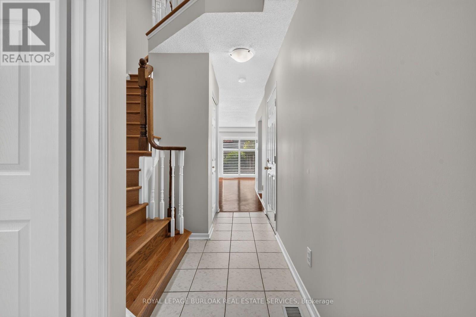 72 - 3333 New Street, Burlington, Ontario  L7N 1N1 - Photo 6 - W13659708