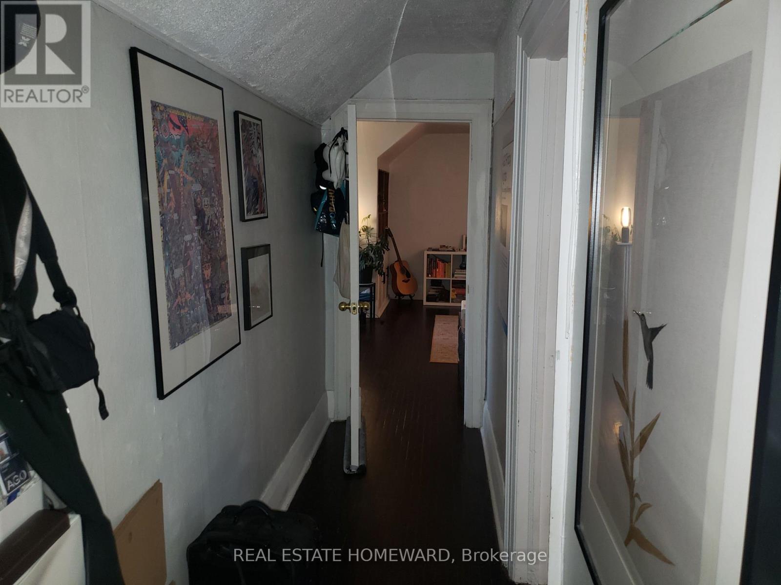4 - 435 Parkside Drive, Toronto, Ontario  M6R 2Z8 - Photo 2 - W13659710