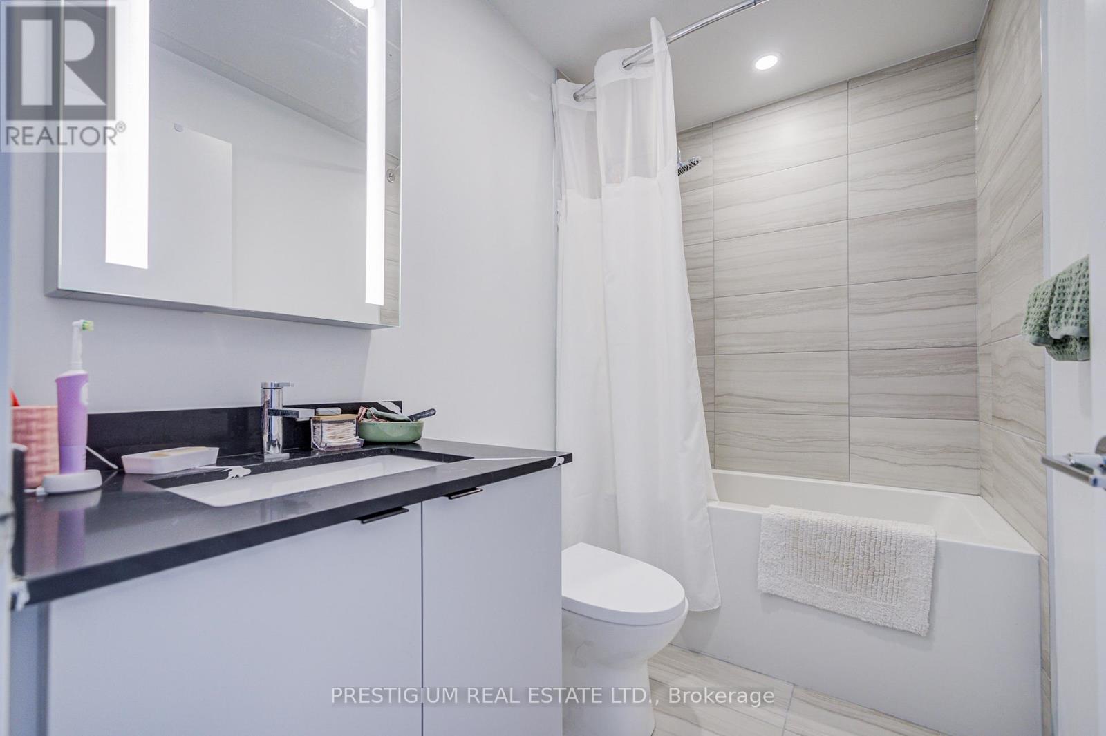 1311 - 285 Dufferin Street, Toronto, Ontario  M6K 0J2 - Photo 8 - W13659714