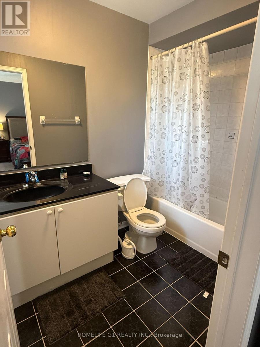 5230 Glen Erin Drive, Mississauga, Ontario  L5M 5E7 - Photo 12 - W13659732