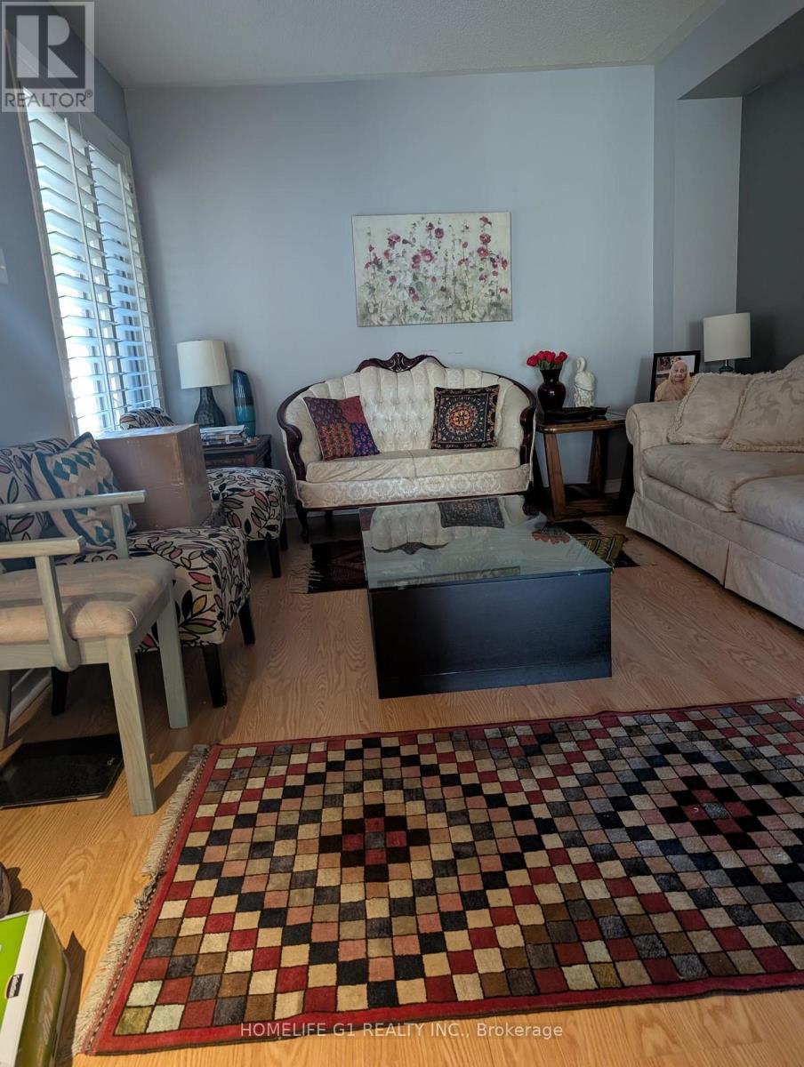 5230 Glen Erin Drive, Mississauga, Ontario  L5M 5E7 - Photo 4 - W13659732