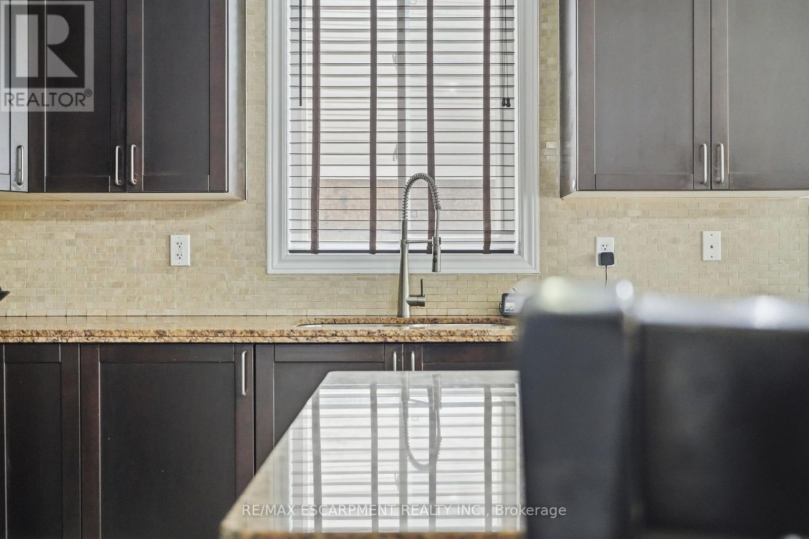 108 Fowler Drive, Hamilton, Ontario  L0R 1C0 - Photo 11 - X13659698
