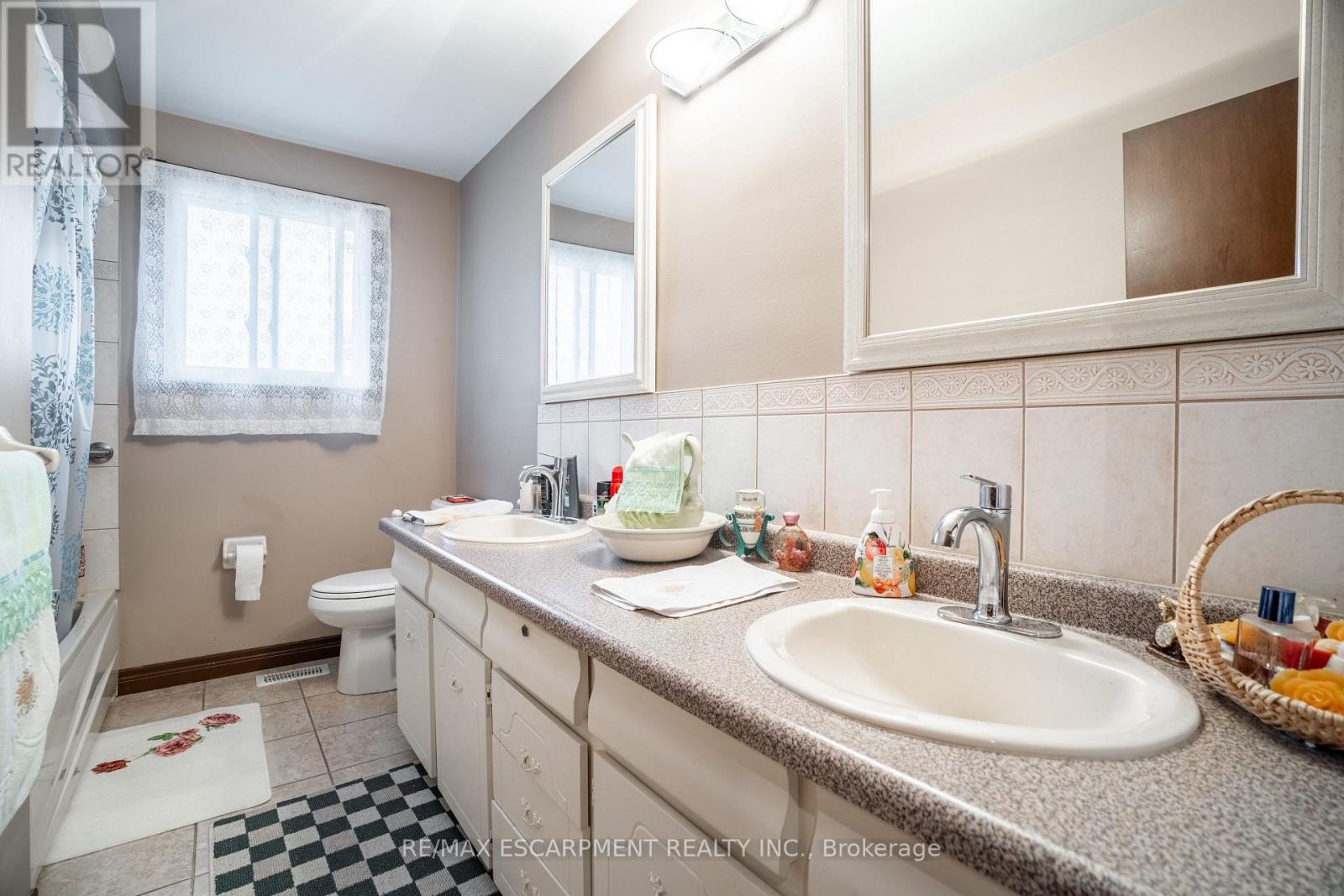18 Villa Court, Hamilton, Ontario  L8W 1M2 - Photo 28 - X13659706