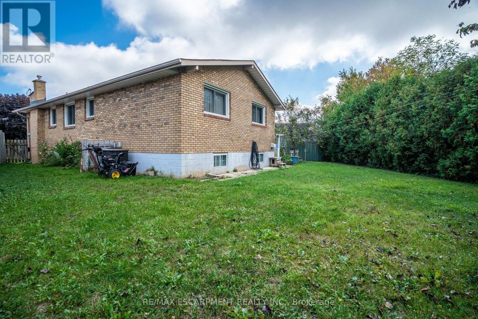 18 Villa Court, Hamilton, Ontario  L8W 1M2 - Photo 32 - X13659706