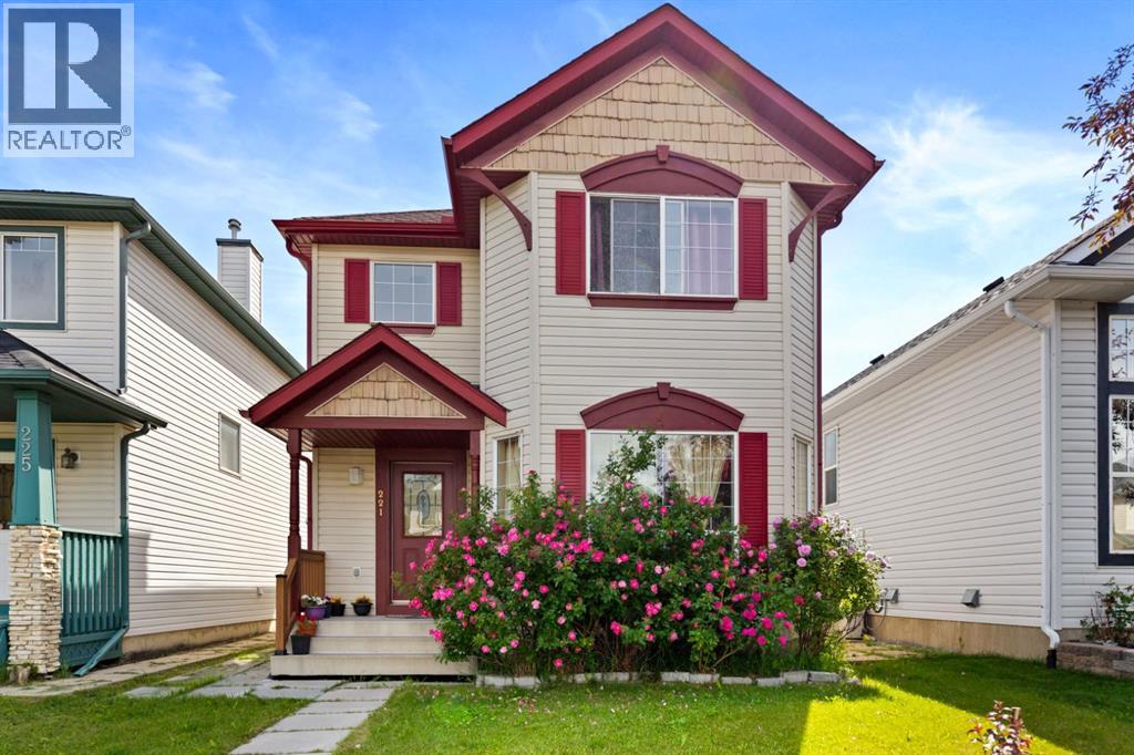 221 Tarington Close Ne, Calgary, Alberta  T3J 3V7 - Photo 2 - A2328770