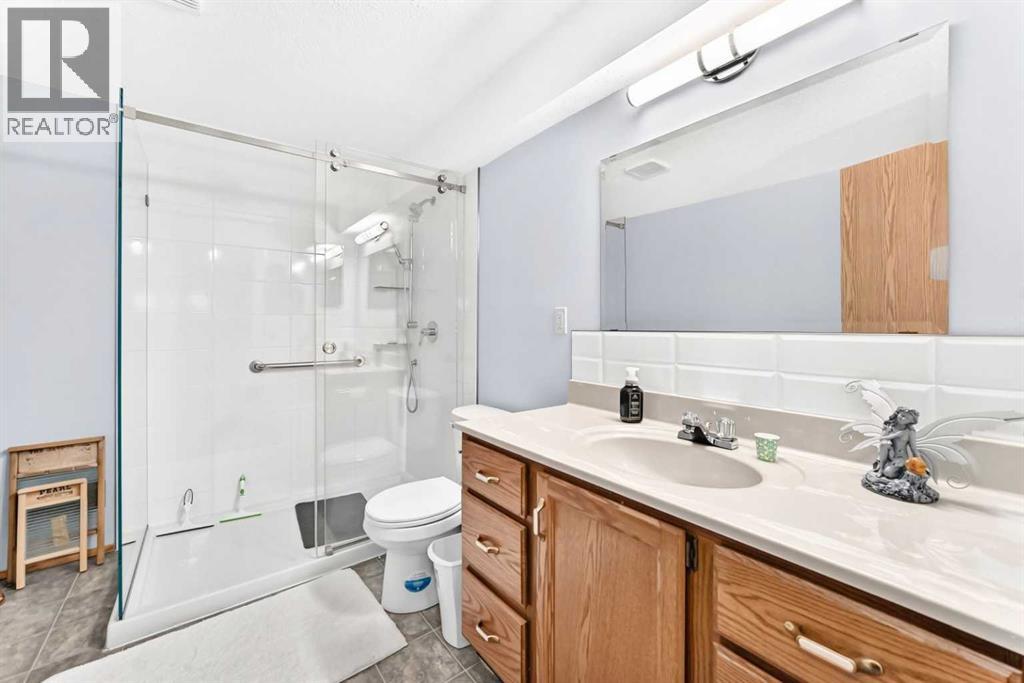 49, 2821 Botterill Crescent, Red Deer, Alberta  T4R 2E5 - Photo 30 - A2329257