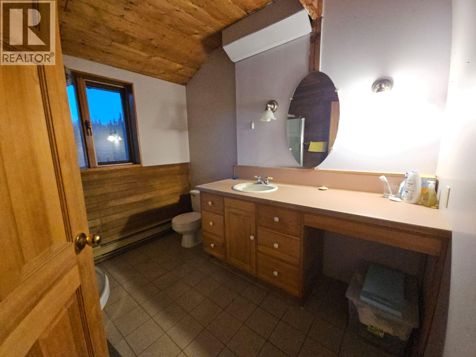 2601 Calliou Road, Chetwynd, British Columbia  V0C 1J0 - Photo 51 - 10386100