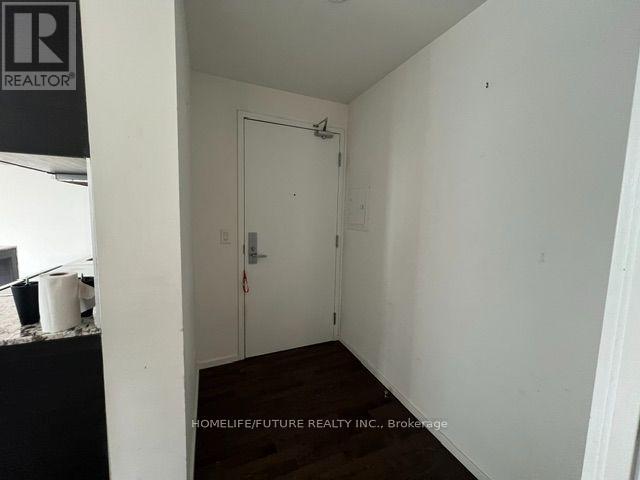 1608 - 8 Charlotte Street, Toronto, Ontario M5V 0K4 - Photo 2 - C13648018