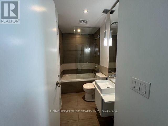 1608 - 8 Charlotte Street, Toronto, Ontario M5V 0K4 - Photo 3 - C13648018