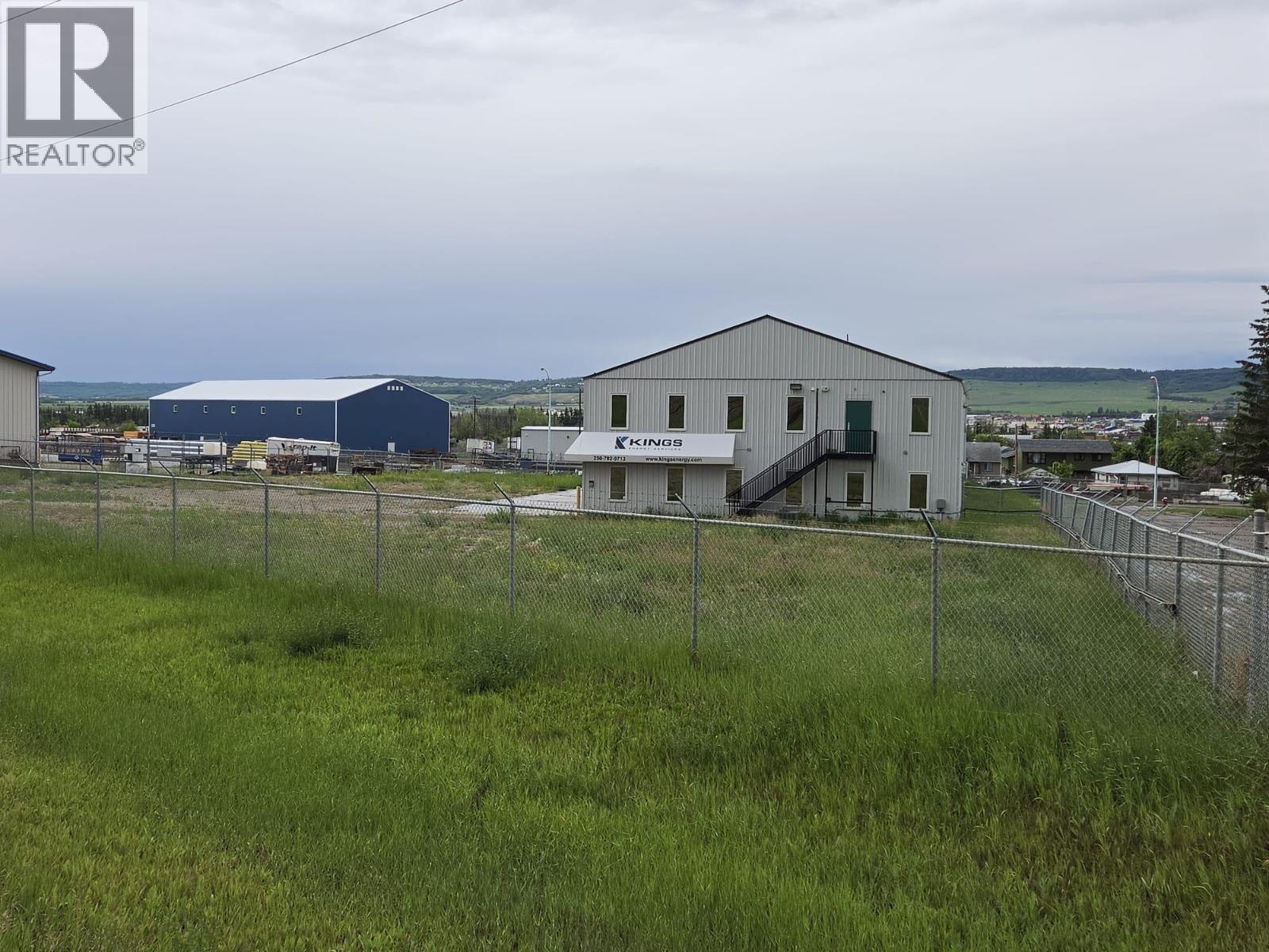 612 103 Avenue, Dawson Creek, British Columbia  V1G 2E8 - Photo 4 - 10331947
