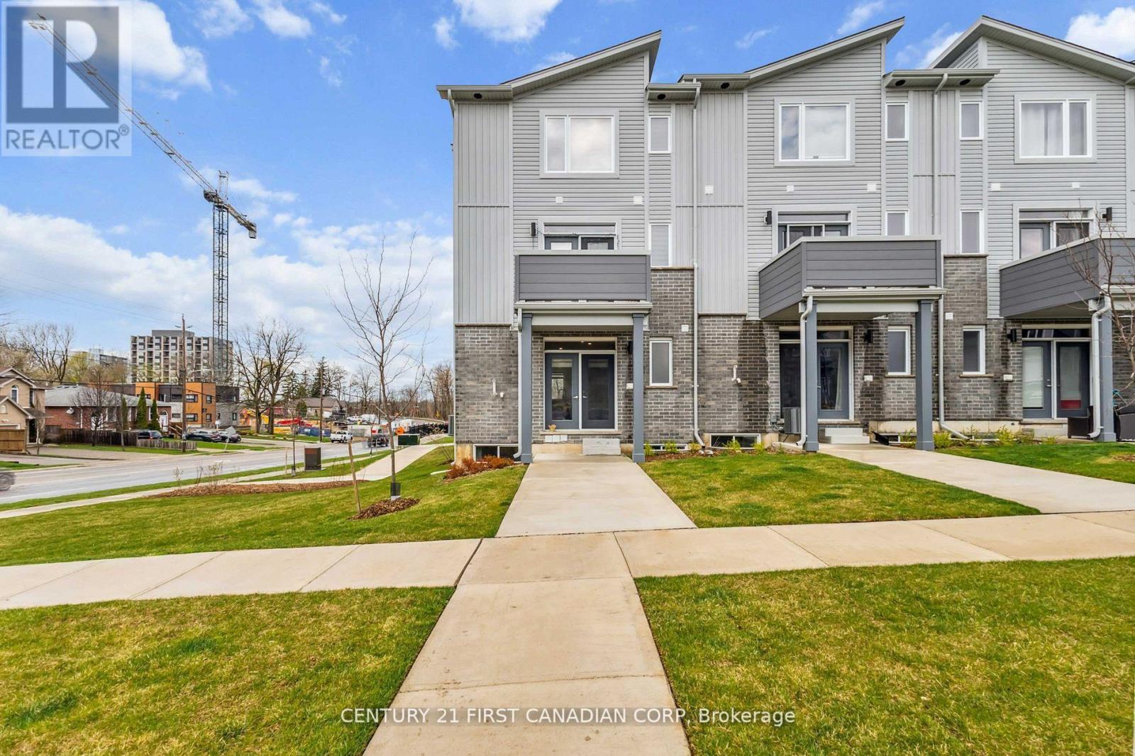 21 - 990 Deveron Crescent, London South, Ontario  N5Z 0B7 - Photo 4 - X13659866