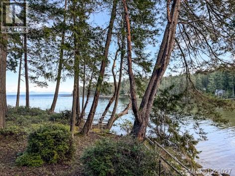 10 Decourcy Dr, Gabriola Island, British Columbia  V0R 1X1 - Photo 2 - 1029027