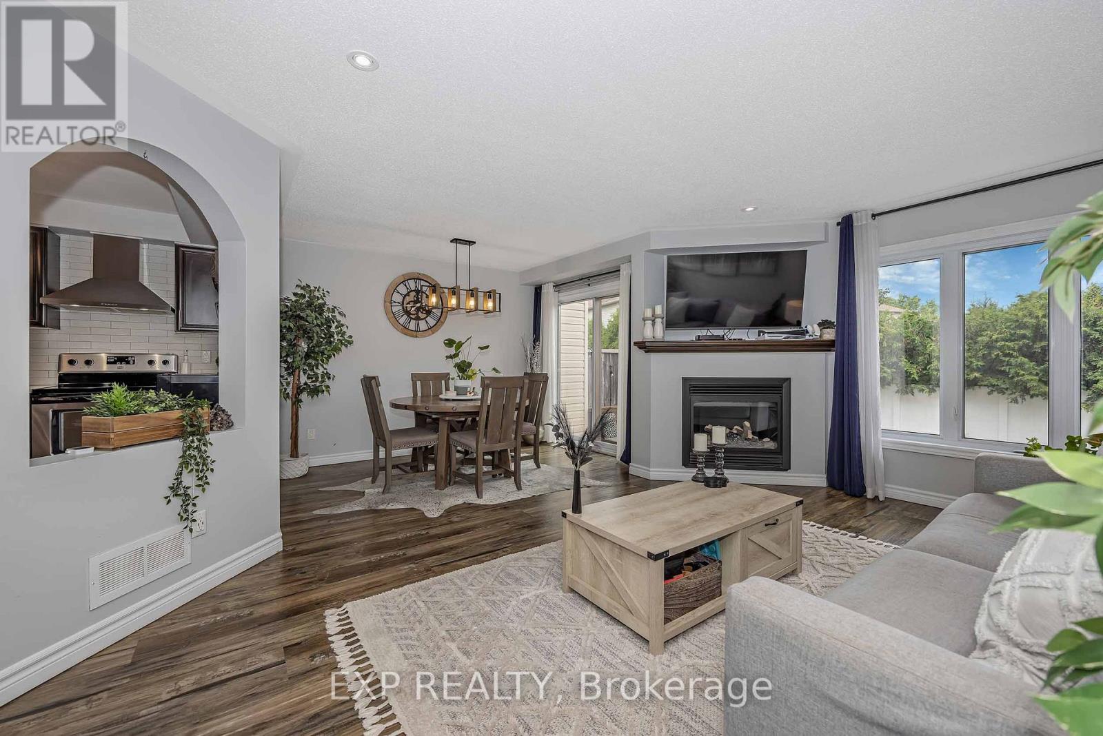 271 Garrity Crescent, Ottawa, Ontario  K2J 3T6 - Photo 8 - X13659782