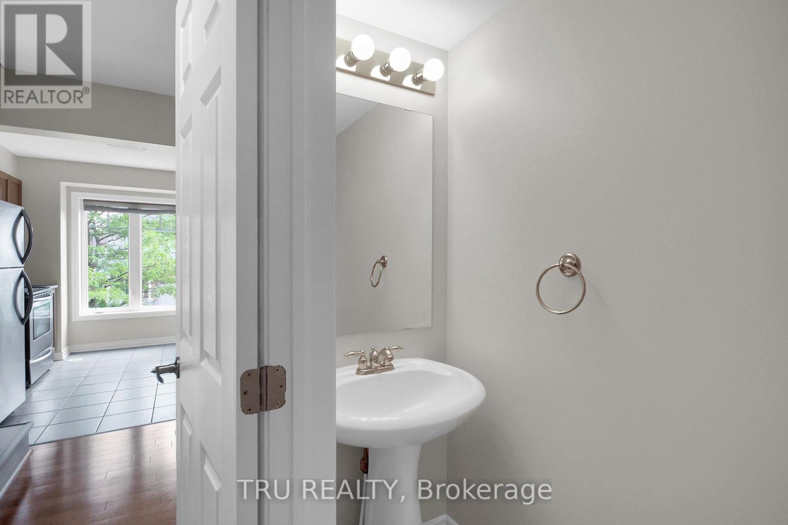 2505 Waterlilly Way, Ottawa, Ontario  K2J 0K2 - Photo 18 - X13659786