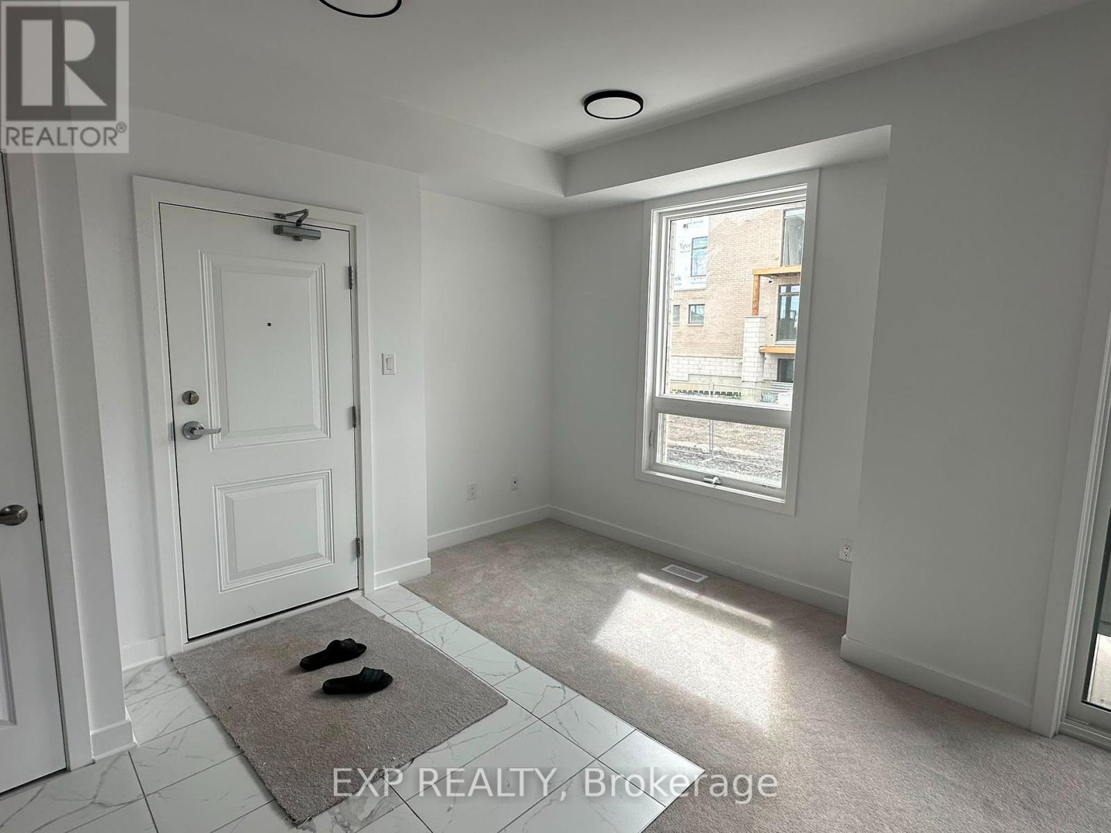 J - 1055 Cedar Creek Drive, Ottawa, Ontario  K1X 0G3 - Photo 7 - X13659820