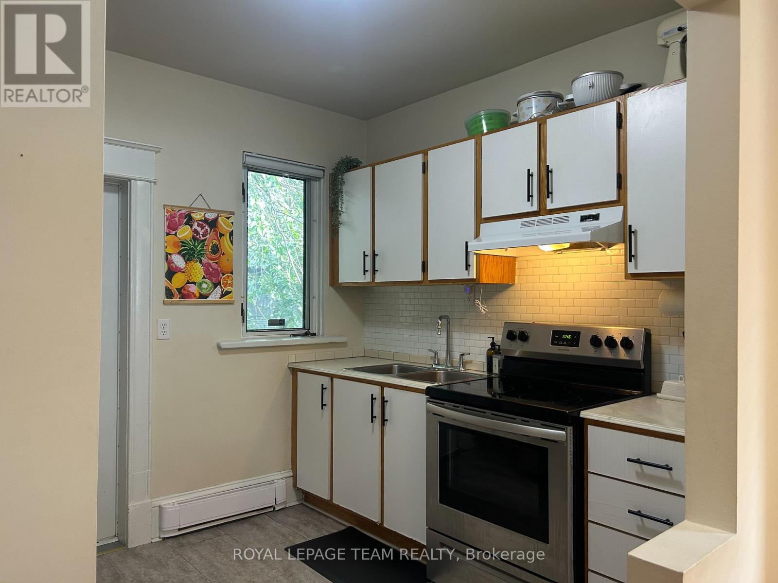 B - 427 Sunnyside Avenue, Ottawa, Ontario  K1S 0S6 - Photo 6 - X13659876