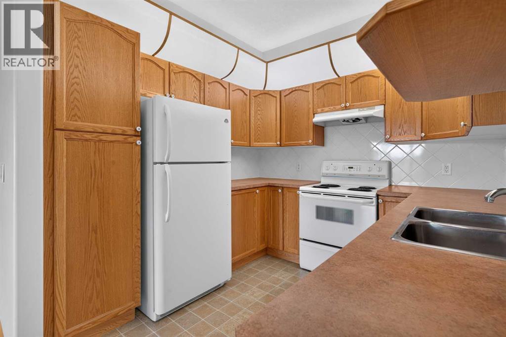 325, 728 Country Hills Road Nw, Calgary, Alberta  T3K 5K8 - Photo 9 - A2324037