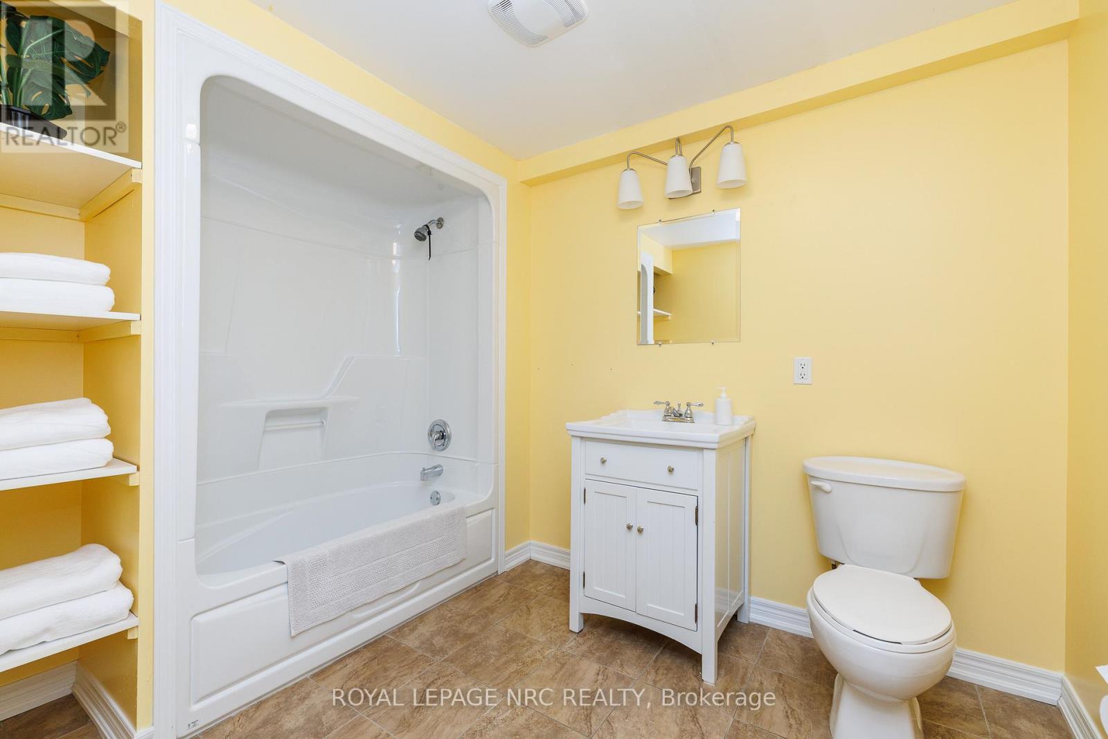 16 Leonard Drive, St. Catharines (Rykert/vansickle), Ontario  L2S 3V2 - Photo 20 - X13659768