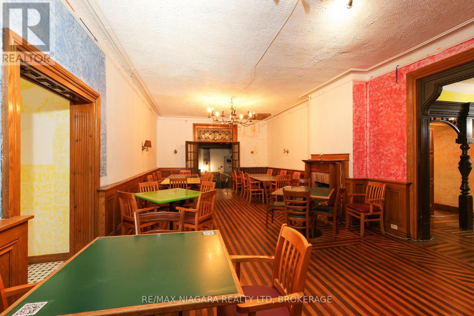 22 Academy Street, St. Catharines, Ontario  L2R 4Z6 - Photo 15 - X13659796