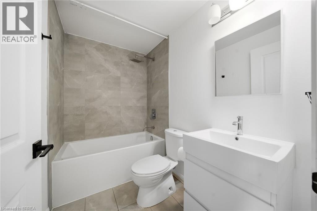 7 Erie Avenue Unit# 202, Brantford, Ontario  N3S 2E7 - Photo 10 - 40854687