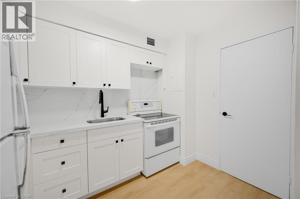 975 Warwick Court Unit# 310, Burlington, Ontario  L7T 3Z7 - Photo 16 - 40854047