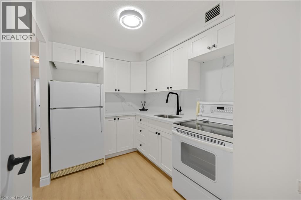 975 Warwick Court Unit# 310, Burlington, Ontario  L7T 3Z7 - Photo 17 - 40854047