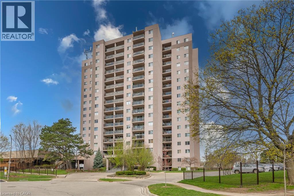 975 Warwick Court Unit# 310, Burlington, Ontario  L7T 3Z7 - Photo 2 - 40854047