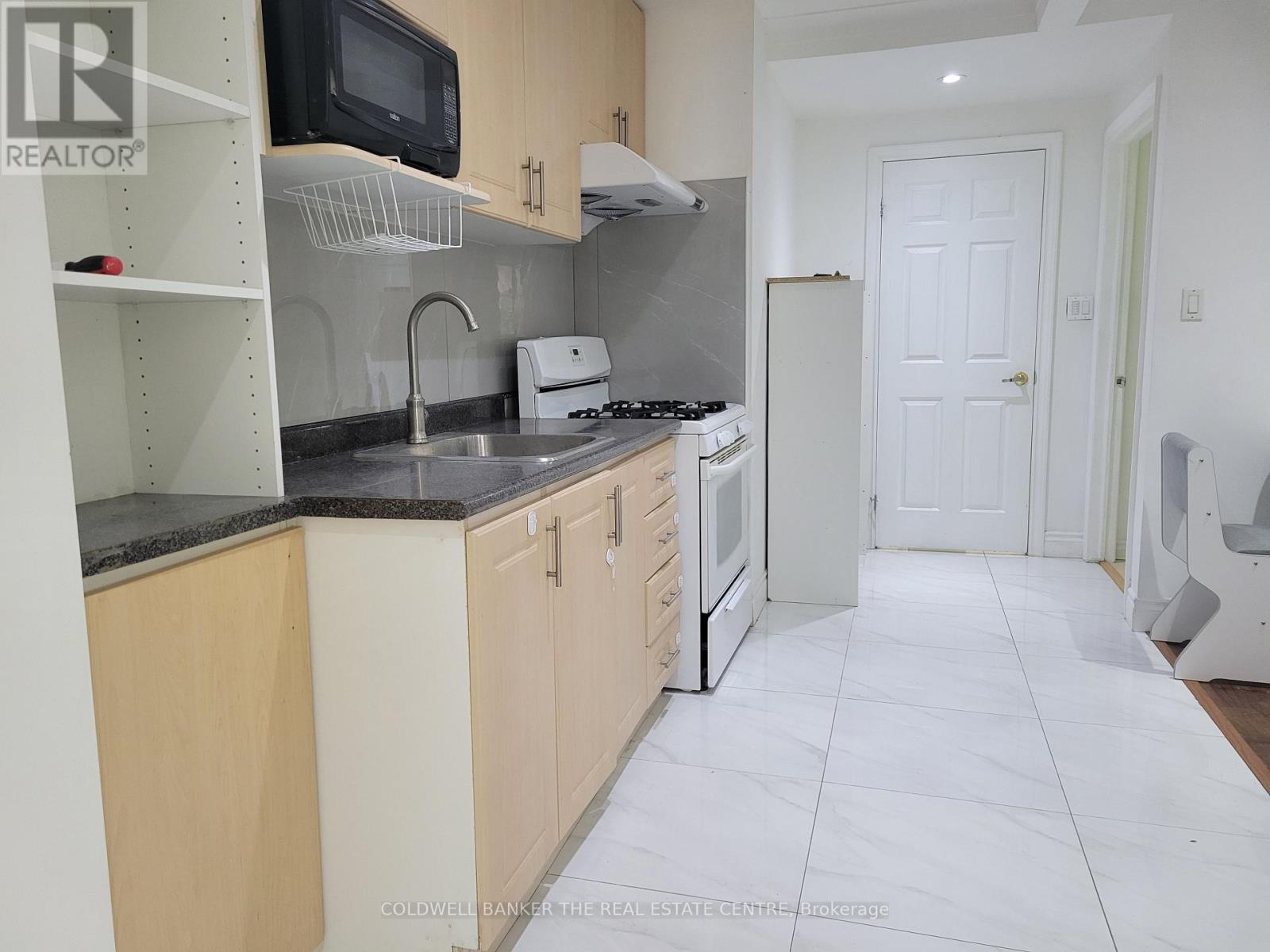 Unit B - 2646 Victoria Park Avenue, Toronto, Ontario  M2J 4A6 - Photo 12 - C13659794