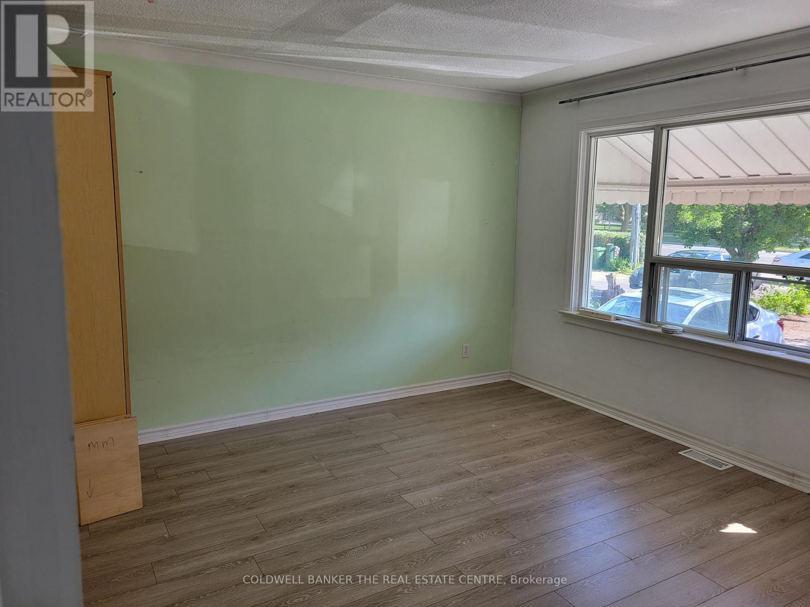 Unit B - 2646 Victoria Park Avenue, Toronto, Ontario  M2J 4A6 - Photo 4 - C13659794