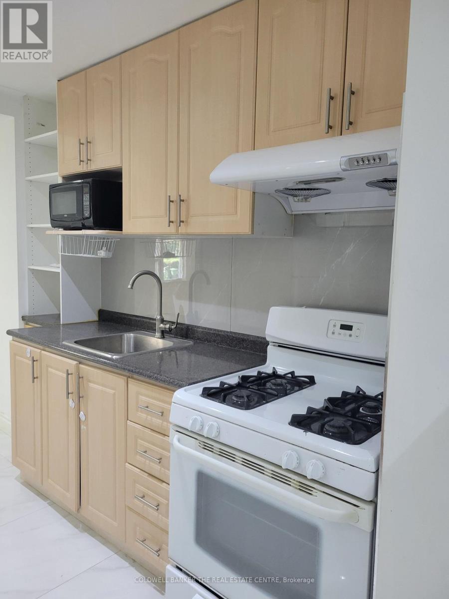 Unit B - 2646 Victoria Park Avenue, Toronto, Ontario  M2J 4A6 - Photo 9 - C13659794