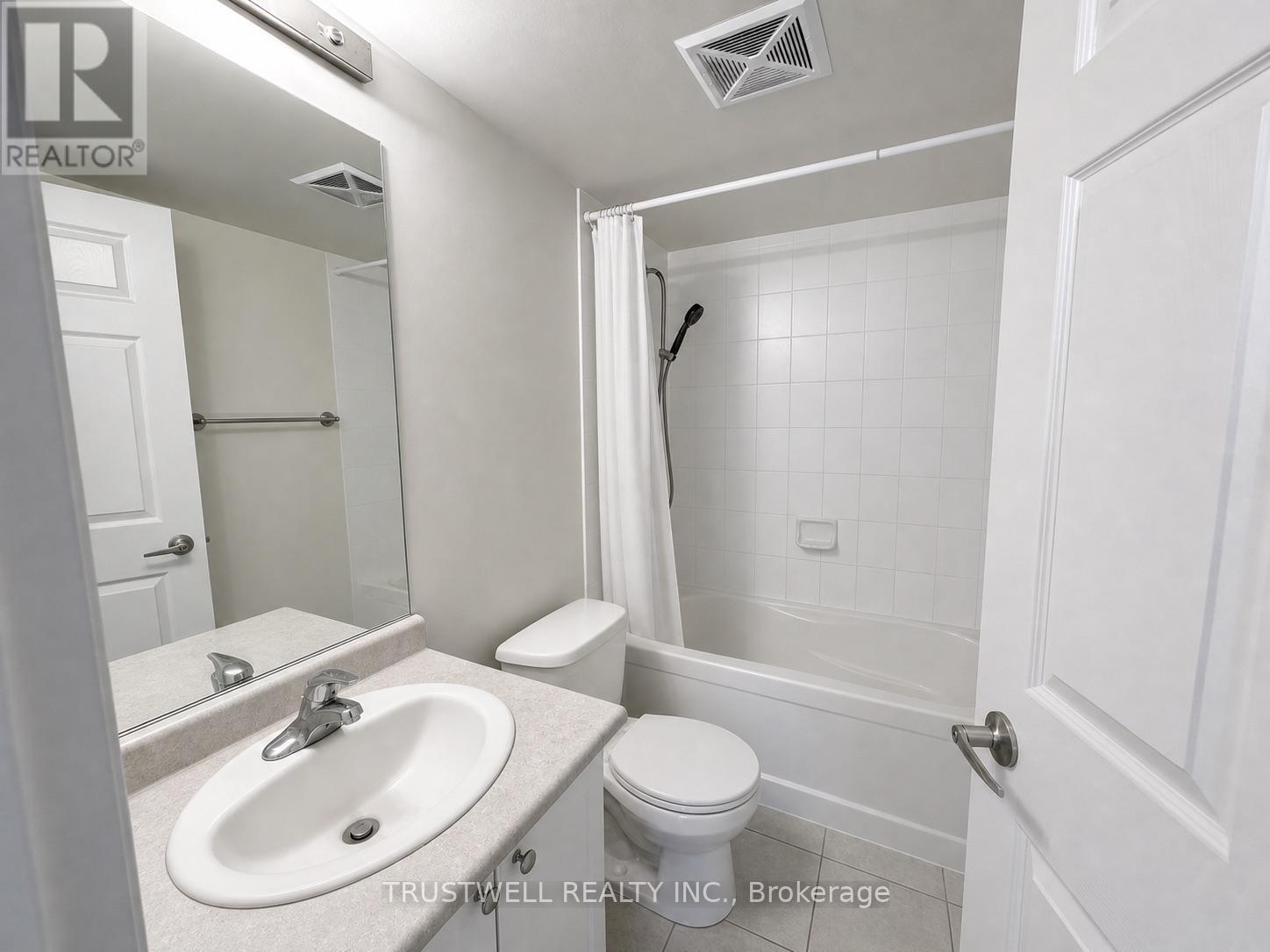 2120 - 35 Hollywood Avenue, Toronto, Ontario  M2N 0A9 - Photo 8 - C13659800