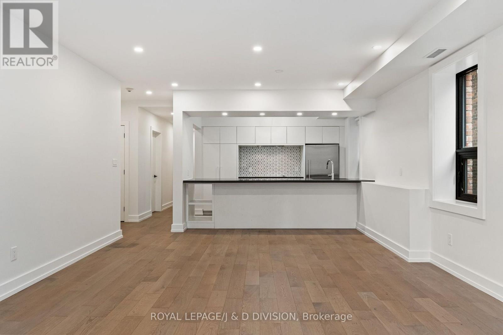4 - 314 Lonsdale Road, Toronto, Ontario  M4V 1X4 - Photo 10 - C13659806