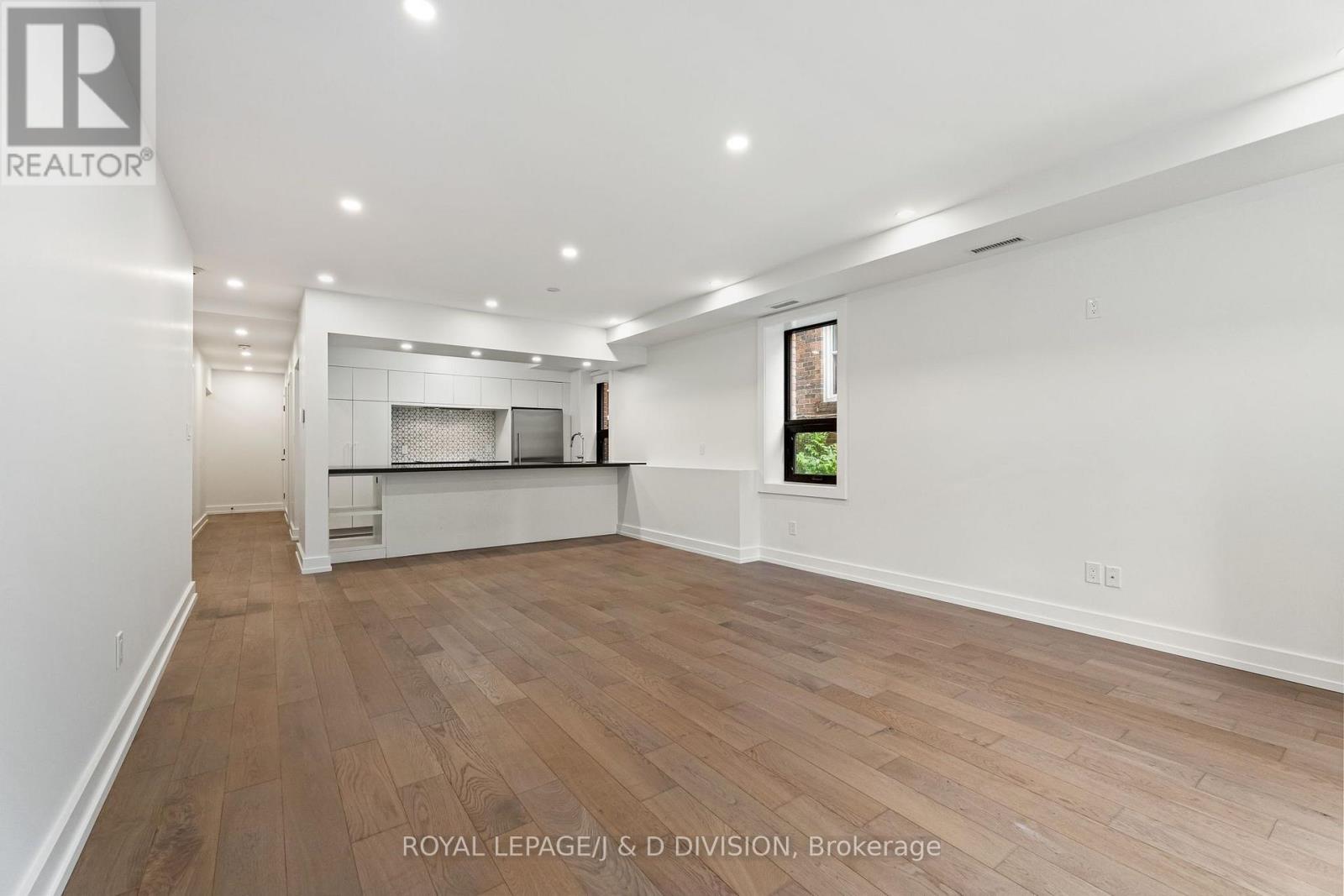 4 - 314 Lonsdale Road, Toronto, Ontario  M4V 1X4 - Photo 11 - C13659806