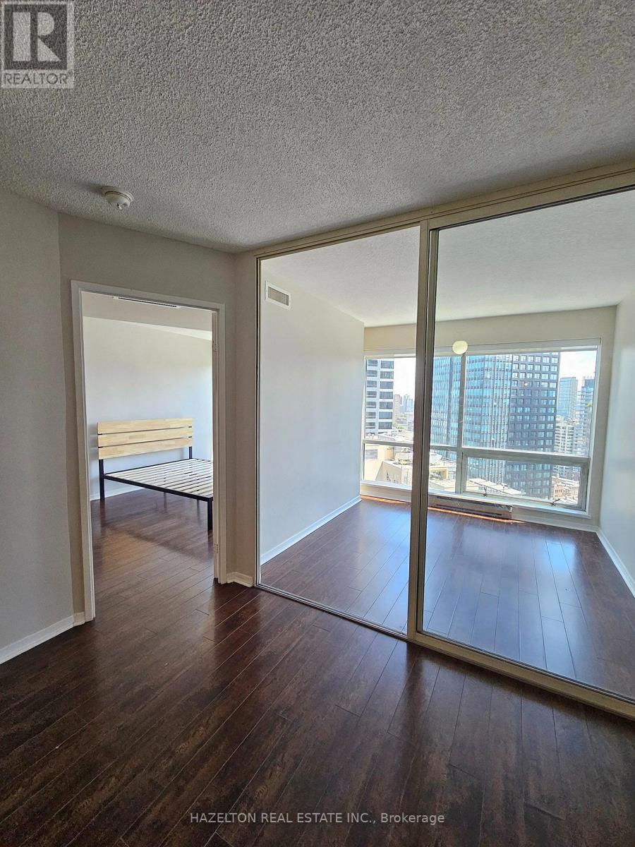 2305 - 1001 Bay Street, Toronto, Ontario  M5S 3A6 - Photo 7 - C13659856