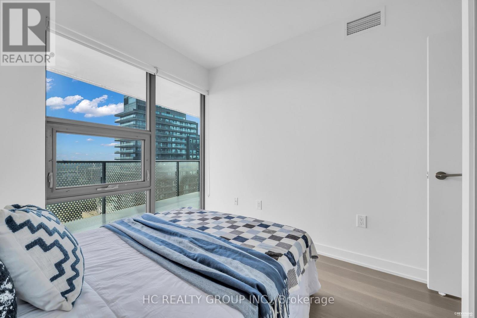 3408 - 11 Wellesley Street W, Toronto, Ontario M4Y 0G4 - Photo 16 - C13659900