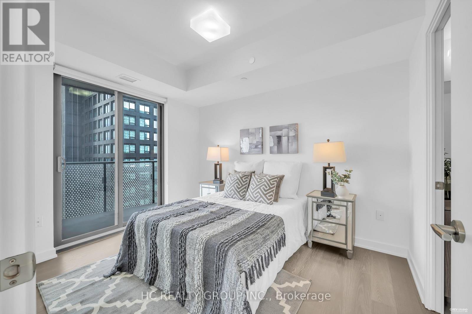3408 - 11 Wellesley Street W, Toronto, Ontario M4Y 0G4 - Photo 28 - C13659900
